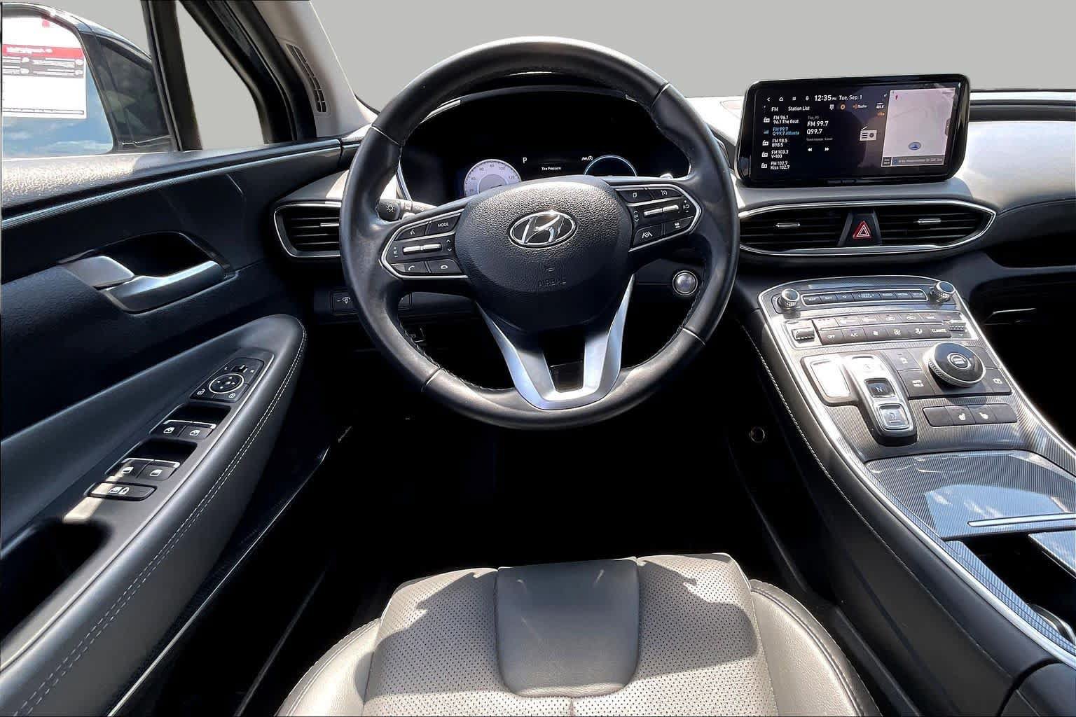 Used 2023 Hyundai Santa Fe SEL w/ Premium Package FWD image 6
