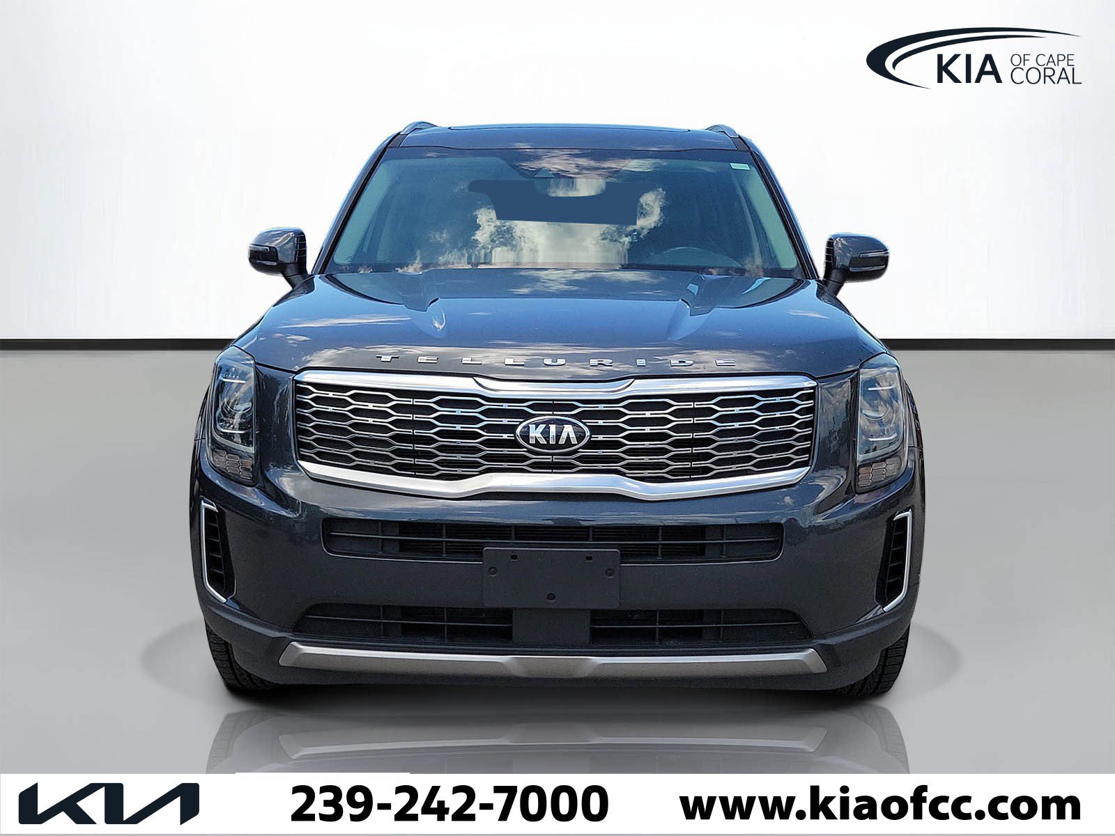 Used 2020 Kia Telluride S w/ S 8 Passenger Seating Package AWD/4WD image 2