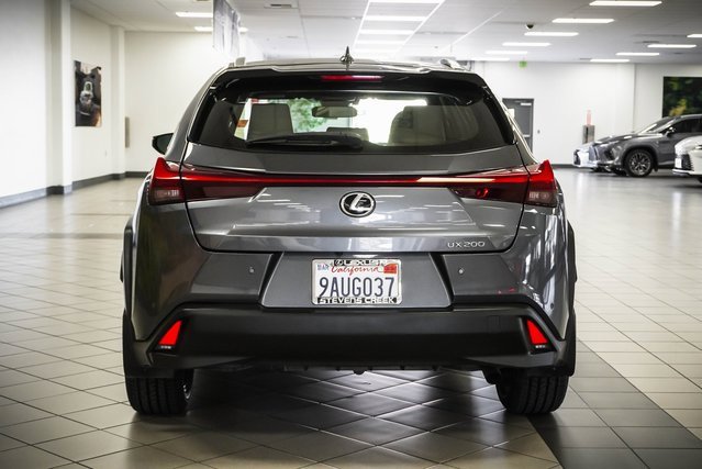 Used 2022 Lexus UX 200 200 Base w/ Accessory Package (Z2) image 7