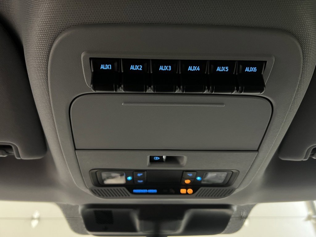 New 2026 Ford F450 XL w/ XL Chrome Package image 22