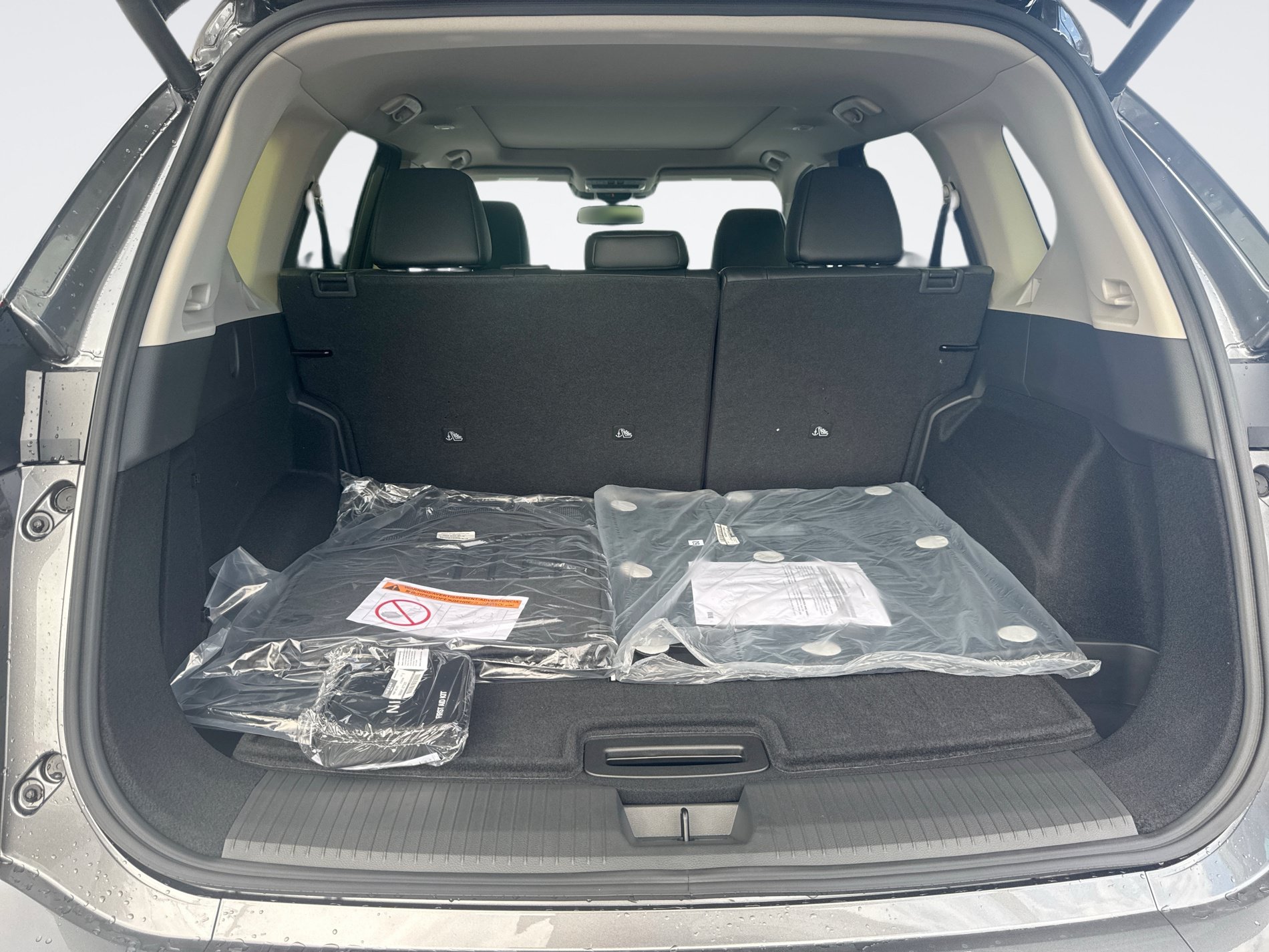 New 2026 Nissan Rogue Platinum AWD/4WD image 13
