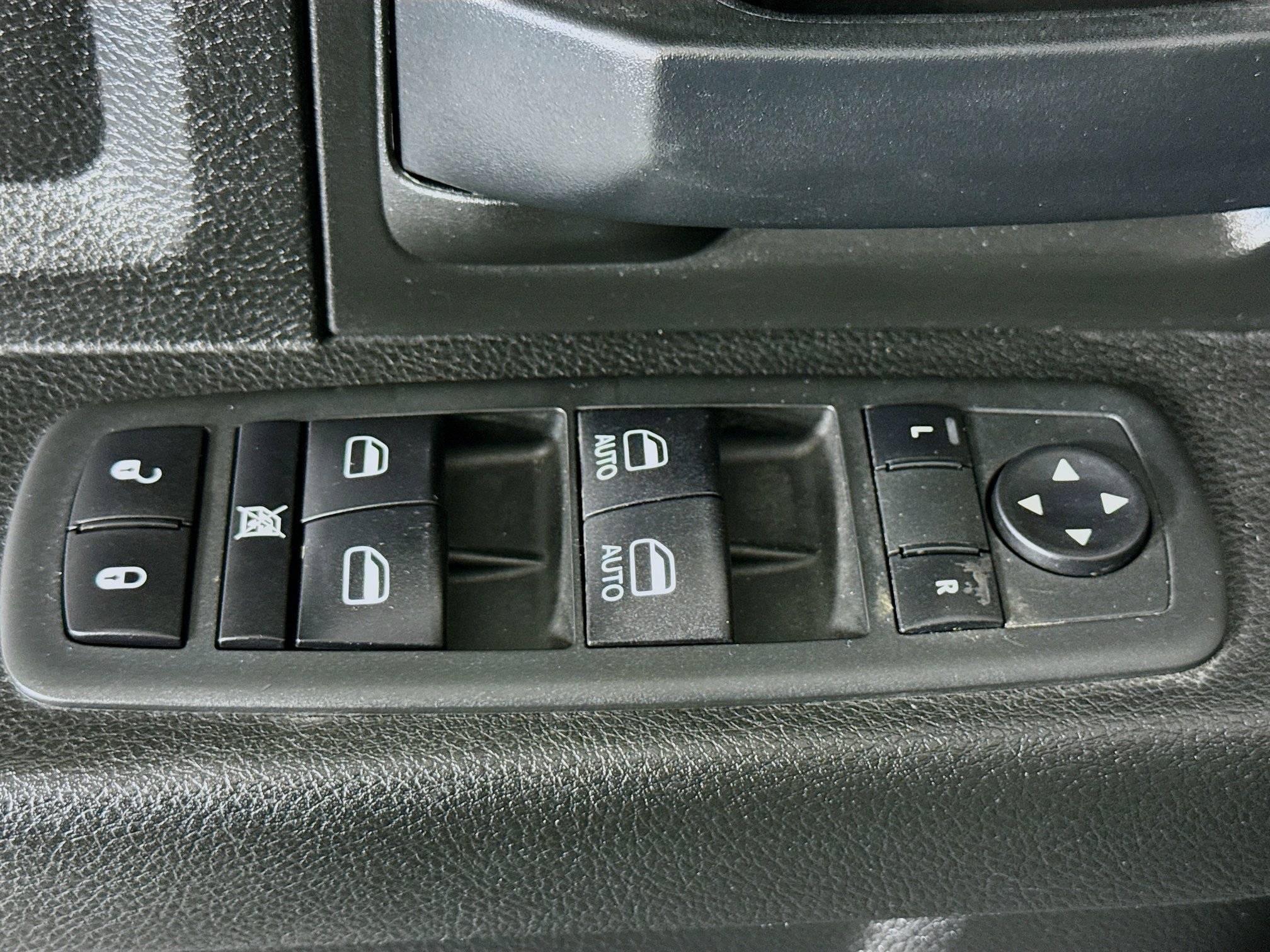 Used 2020 RAM 1500 Tradesman w/ Popular Equipment Group image 23