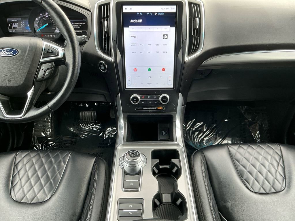 Used 2024 Ford Edge Titanium image 11