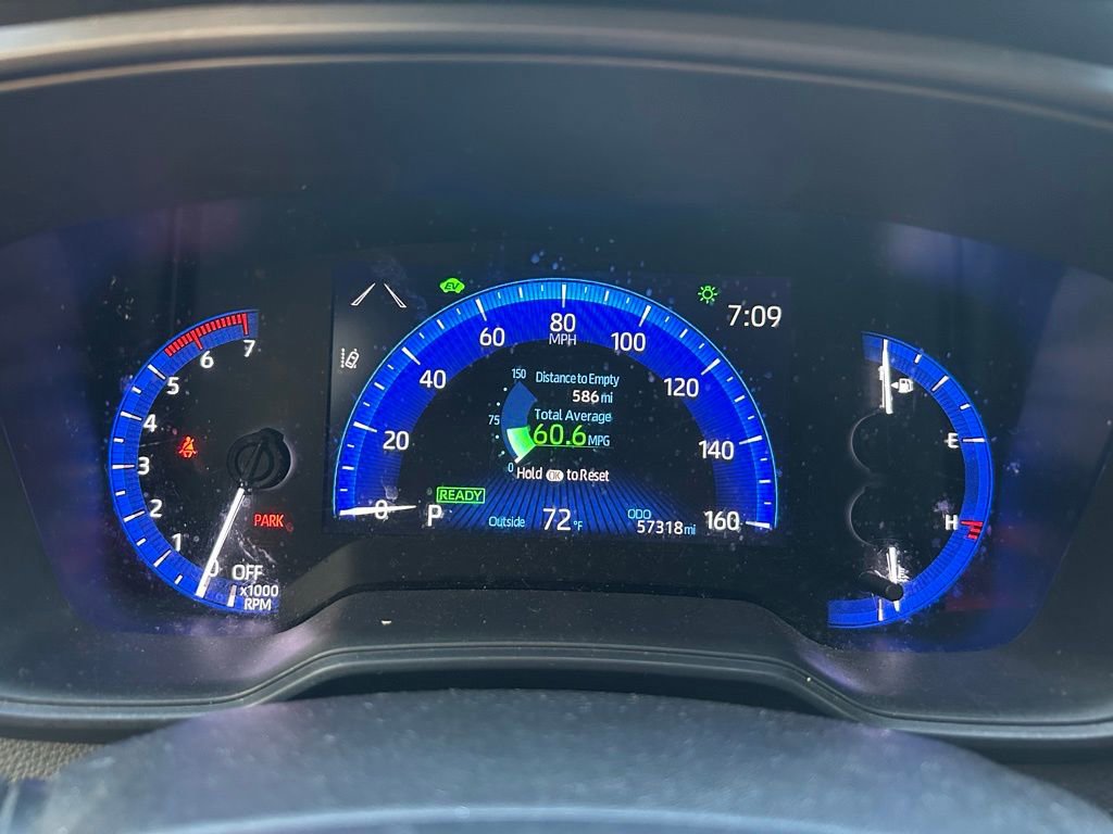 Used 2022 Toyota Corolla LE FWD image 21