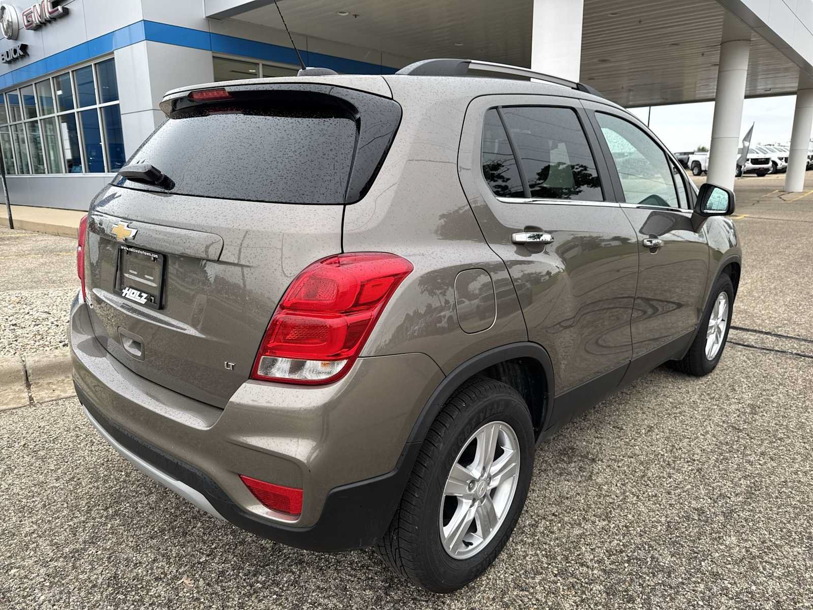 Certified 2020 Chevrolet Trax LT w/ LT Convenience Package FWD image 27