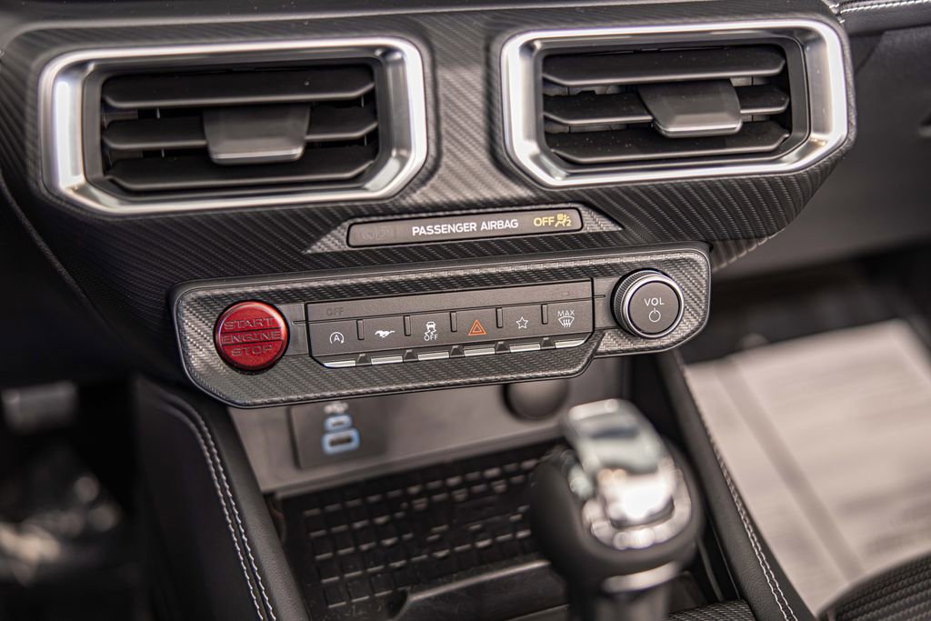 Used 2024 Ford Mustang GT Premium image 27