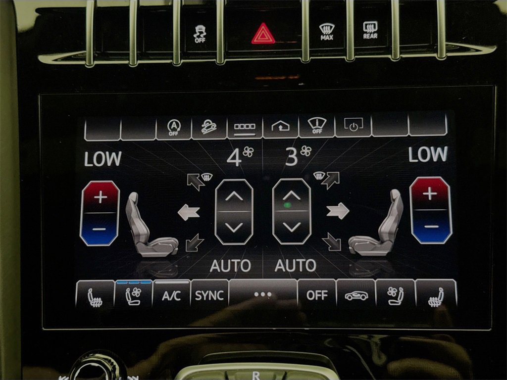 Used 2024 Lamborghini Urus S image 16