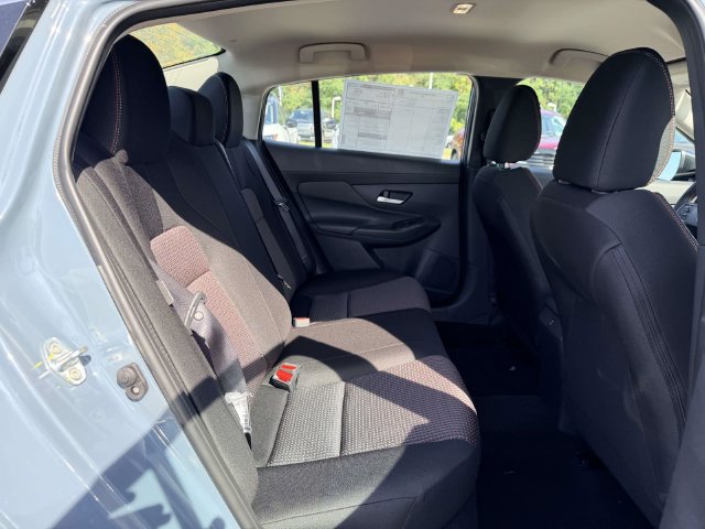 New 2027 Nissan Sentra SR w/ Floor Mat Package FWD image 11