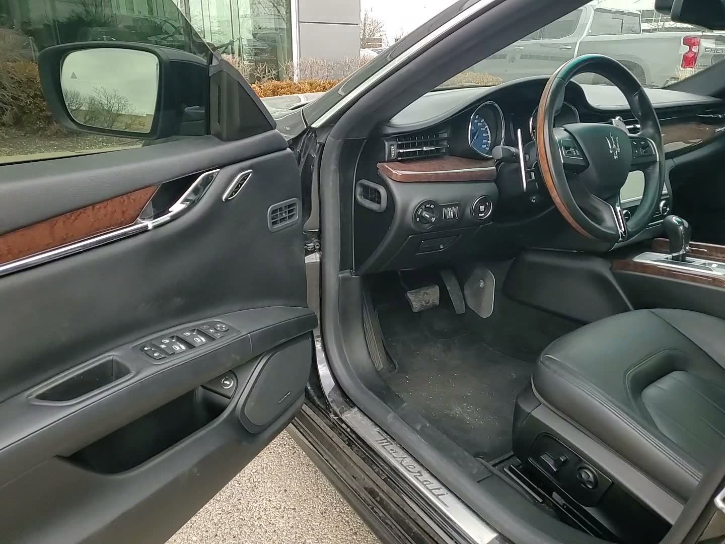 Used 2016 Maserati Quattroporte S Q4 AWD/4WD image 25