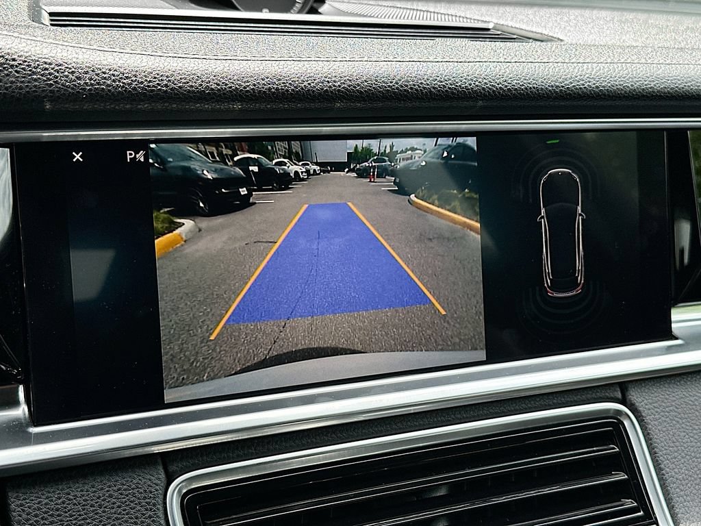 Used 2018 Porsche Panamera 4 AWD/4WD image 17