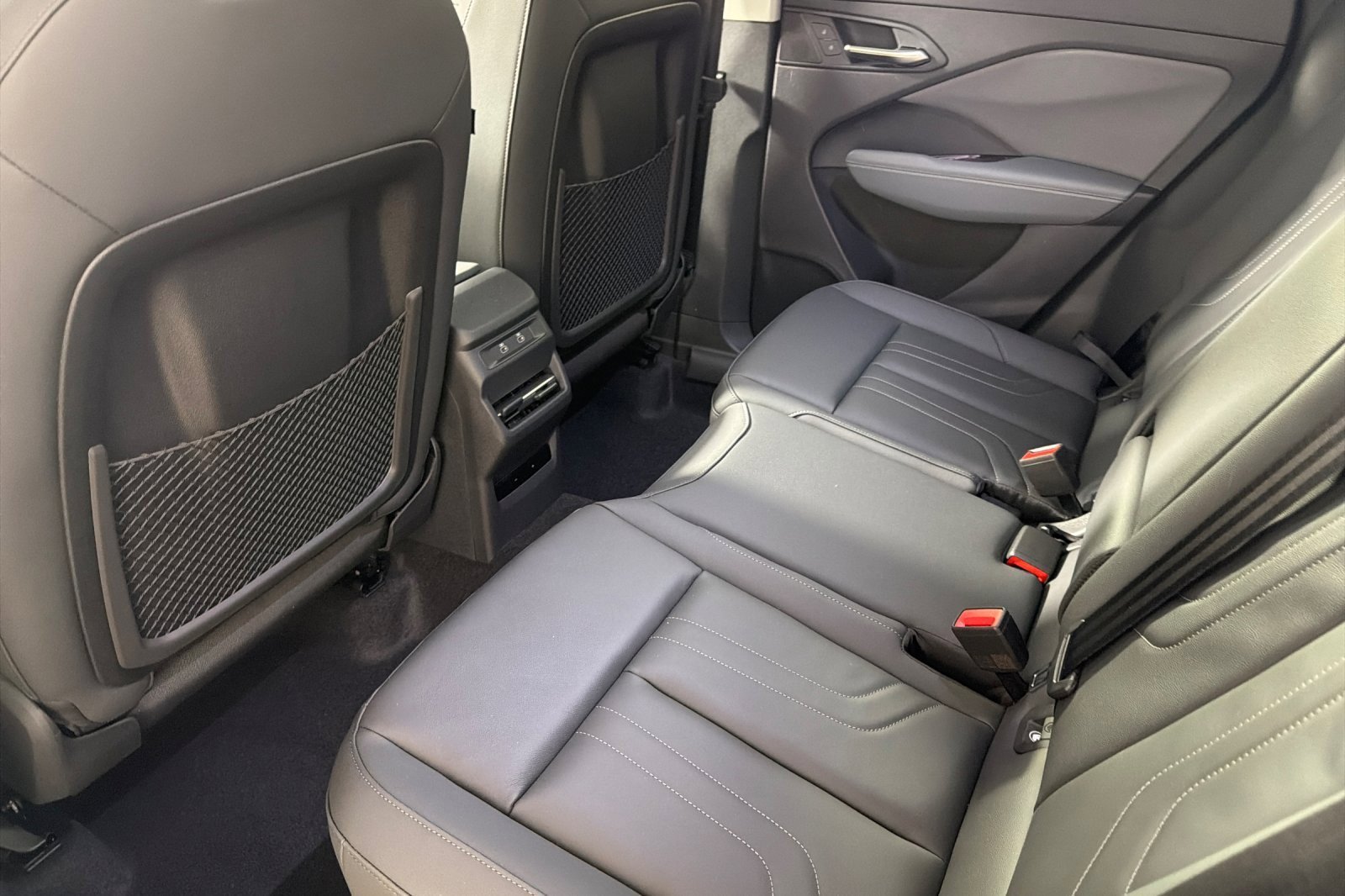 New 2026 Audi Q3 quattro 2.0T AWD/4WD image 11