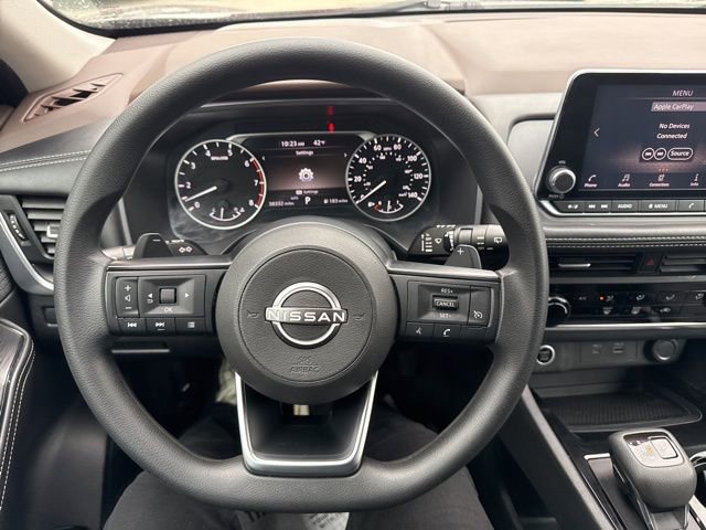 Used 2022 Nissan Rogue S image 14