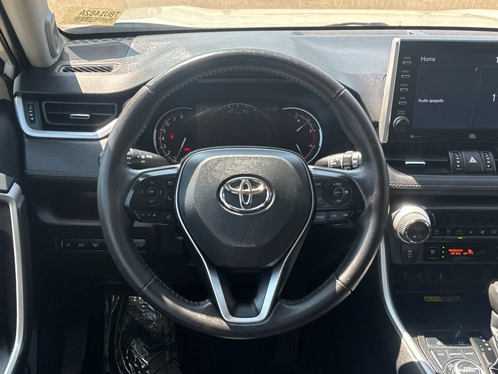 Used 2022 Toyota RAV4 Limited AWD/4WD image 14