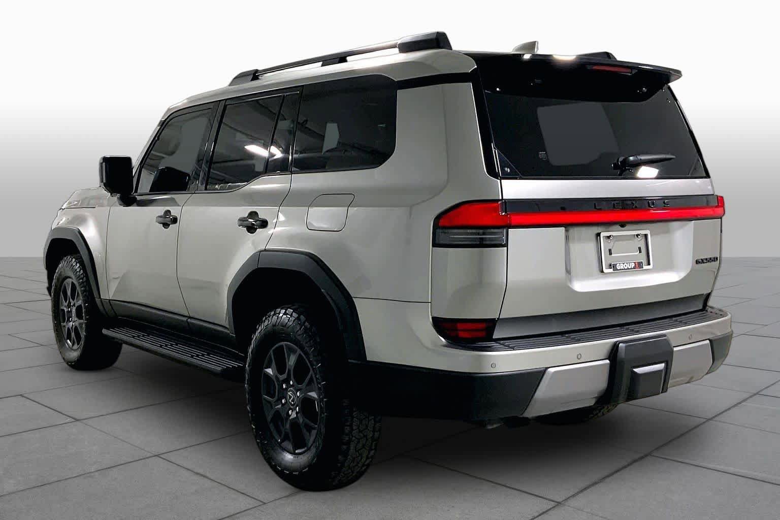 Used 2024 Lexus GX 550 AWD/4WD image 18