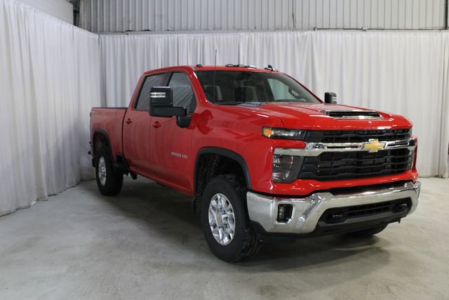 Used 2026 Chevrolet Silverado 3500 LT AWD/4WD image 25