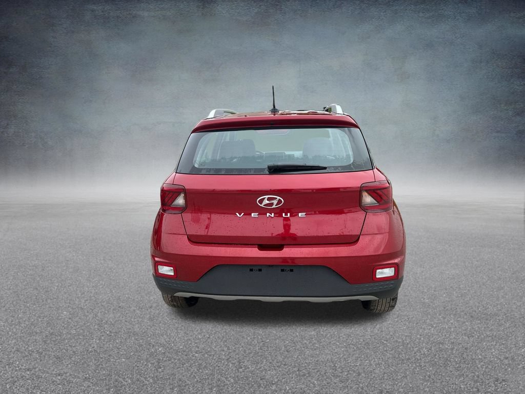 Used 2025 Hyundai Venue Limited FWD image 38