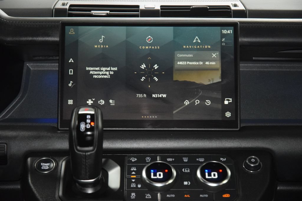 Used 2024 Land Rover Defender 130 X AWD/4WD image 34