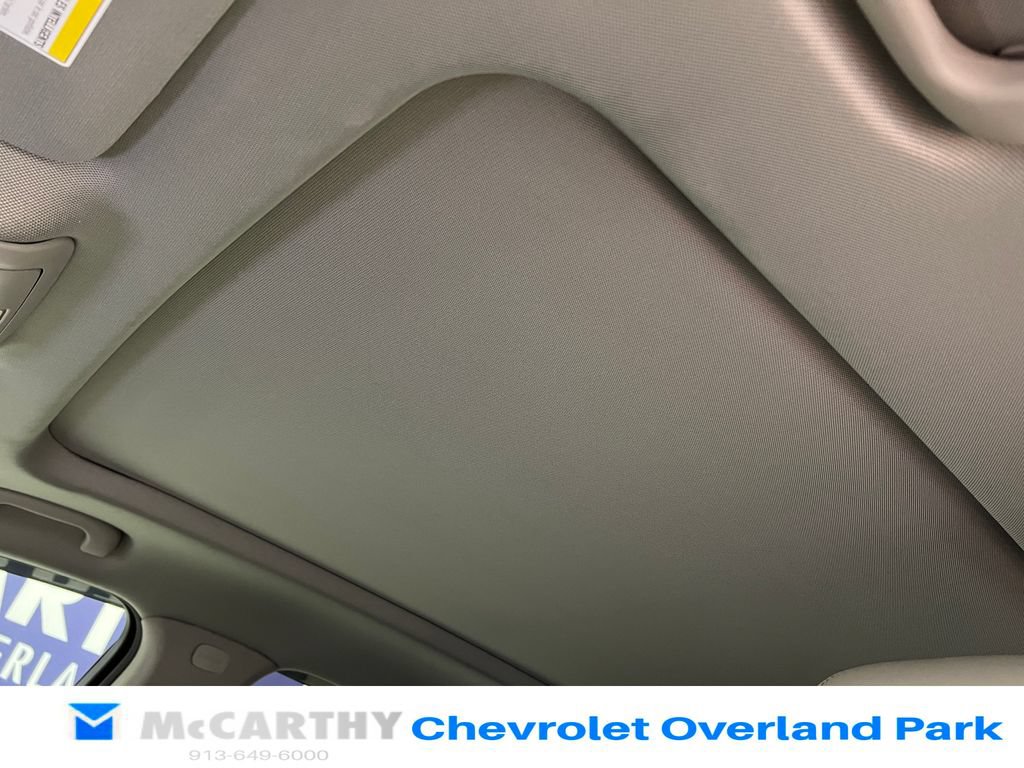 Used 2022 Cadillac XT4 Luxury w/ Cold Weather Package AWD/4WD image 25