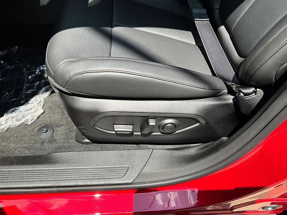 New 2026 Jeep Cherokee Limited AWD/4WD image 15
