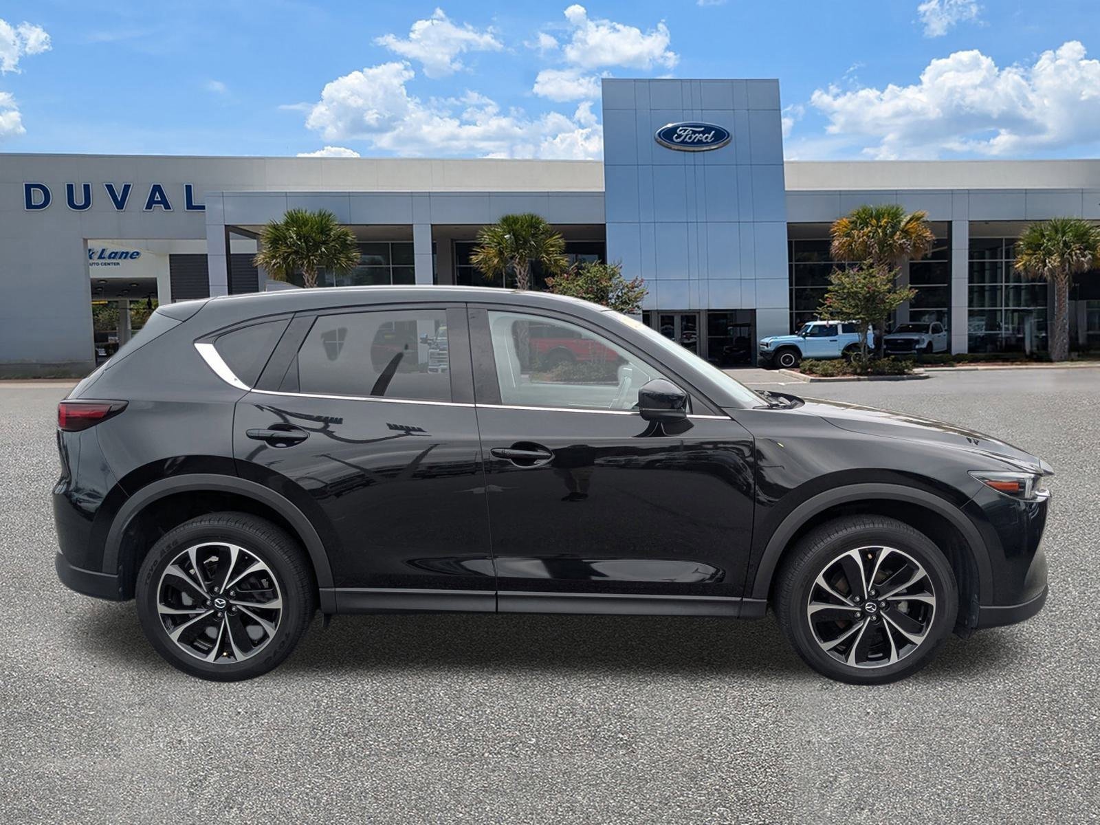 Used 2022 MAZDA CX-5 AWD 2.5 S w/ Premium Package image 3