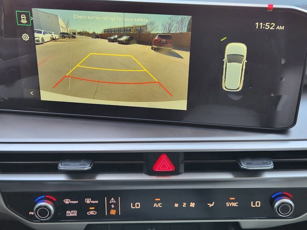 New 2026 Kia Sorento S FWD image 12