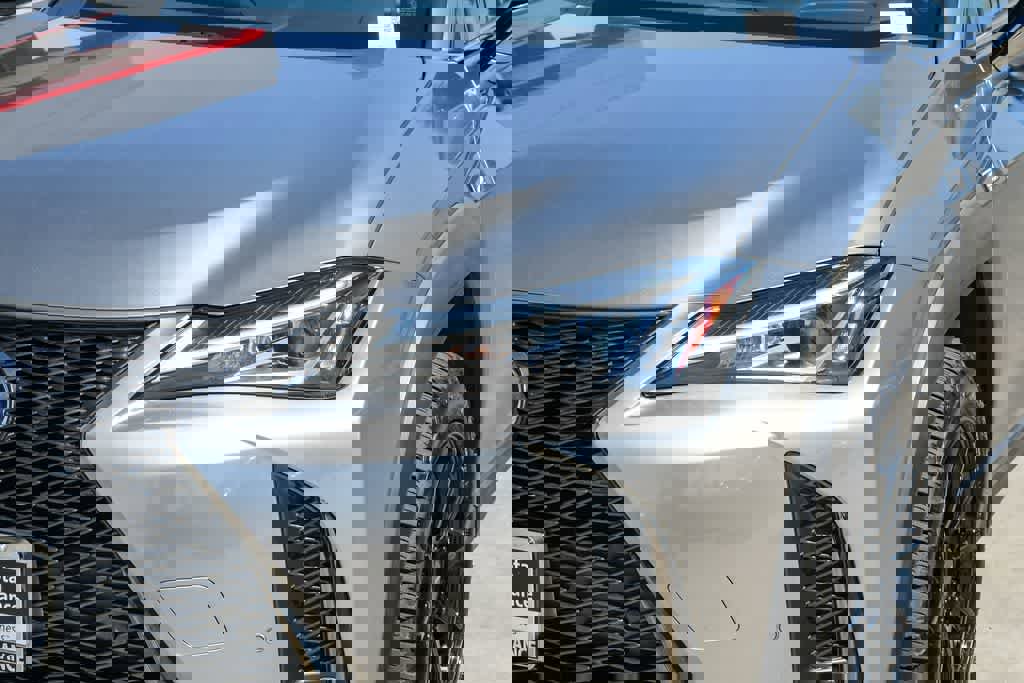 Used 2021 Lexus UX 250h F Sport w/ Accessory Package (Z1) AWD/4WD image 5