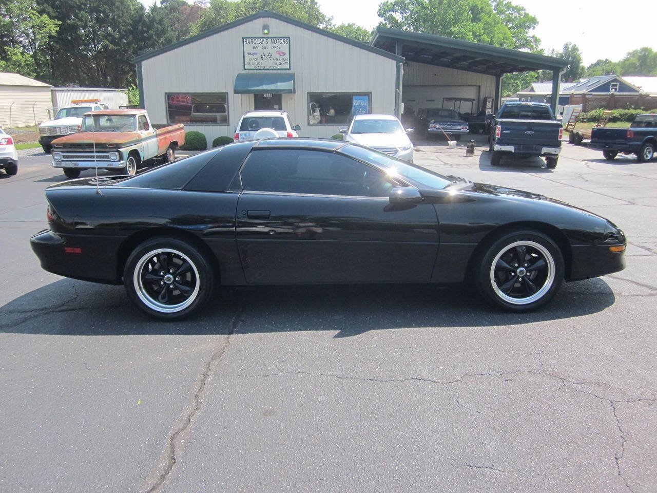 Used 1996 Chevrolet Camaro Z28 RWD image 5
