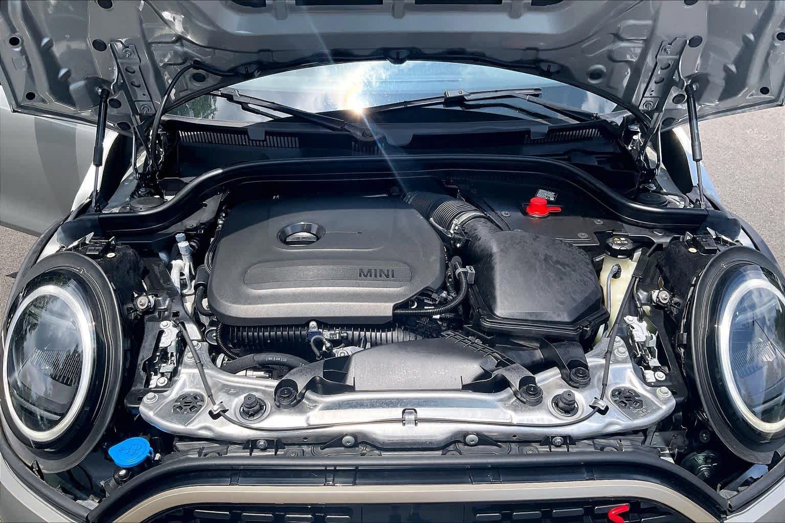 Used 2025 MINI Cooper S FWD image 30