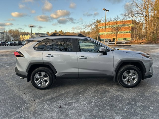 Used 2024 Toyota RAV4 XLE image 4