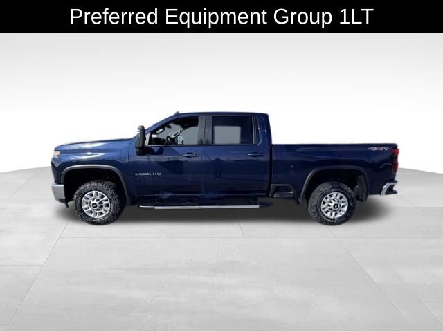 Used 2022 Chevrolet Silverado 2500 LT w/ Convenience Package image 4
