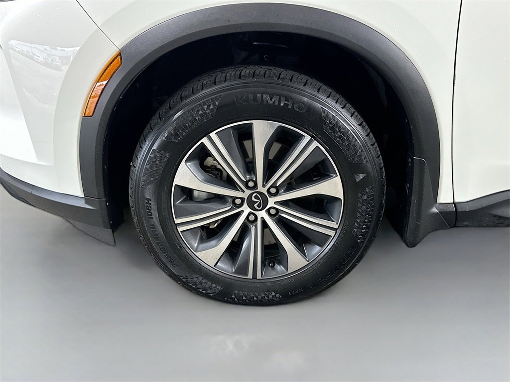 Used 2025 INFINITI QX60 Pure image 8