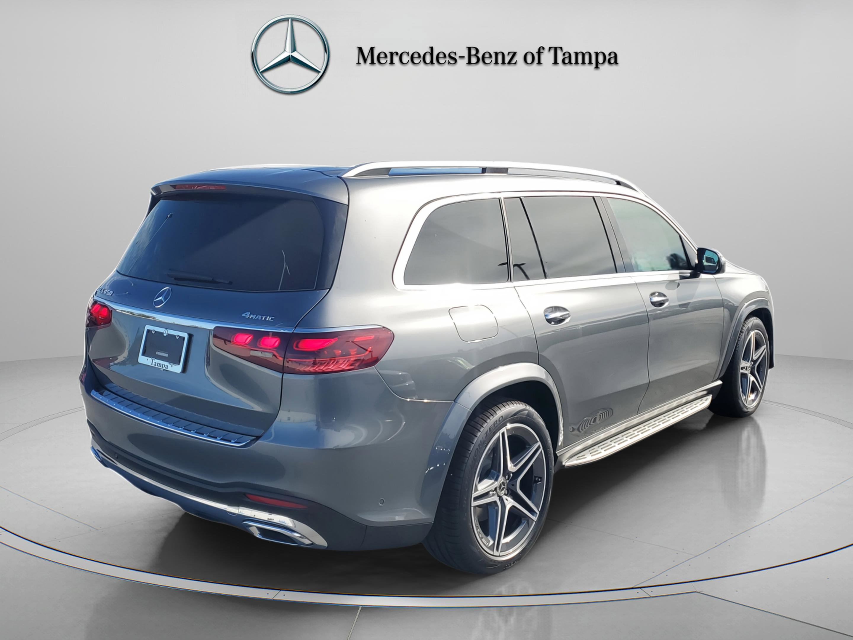 Certified 2026 Mercedes-Benz GLS 450 4MATIC image 4