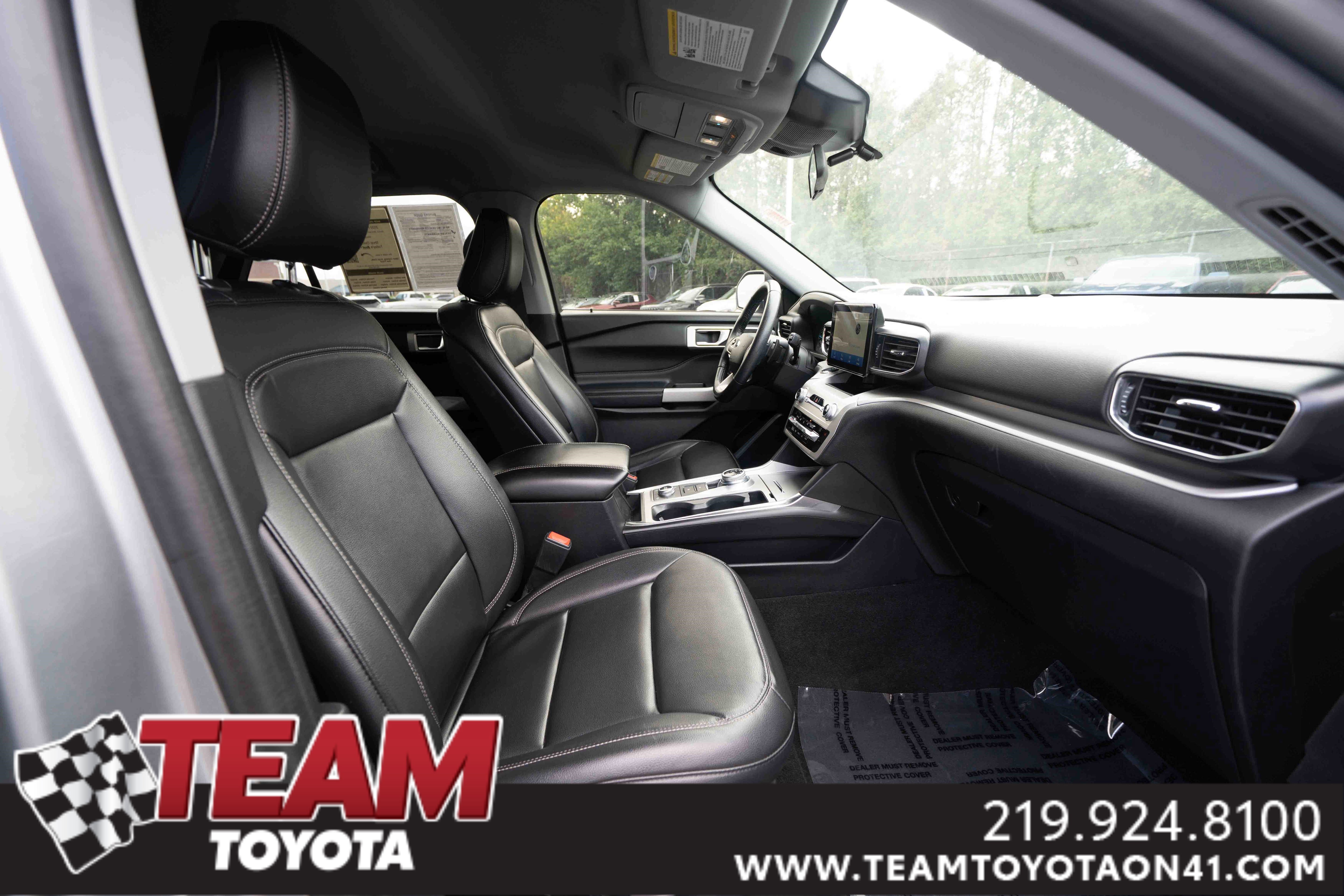 Used 2020 Ford Explorer XLT w/ Equipment Group 202A image 27
