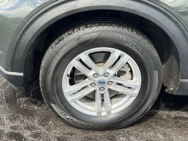 Certified 2023 Ford Explorer XLT w/ Equipment Group 202A AWD/4WD image 10