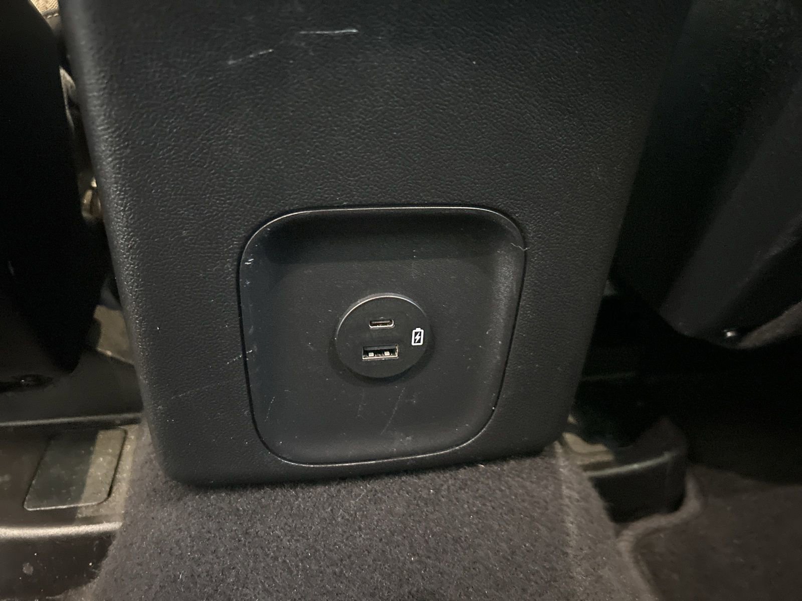 Used 2020 Ford Escape SE Sport image 13