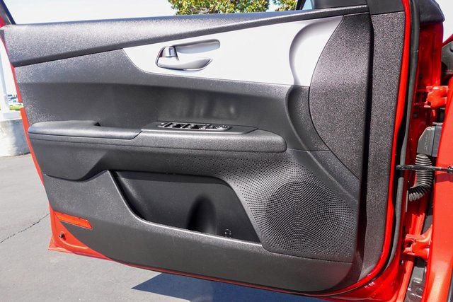 Used 2023 Kia Forte LXS w/ LXS Technology Package image 23