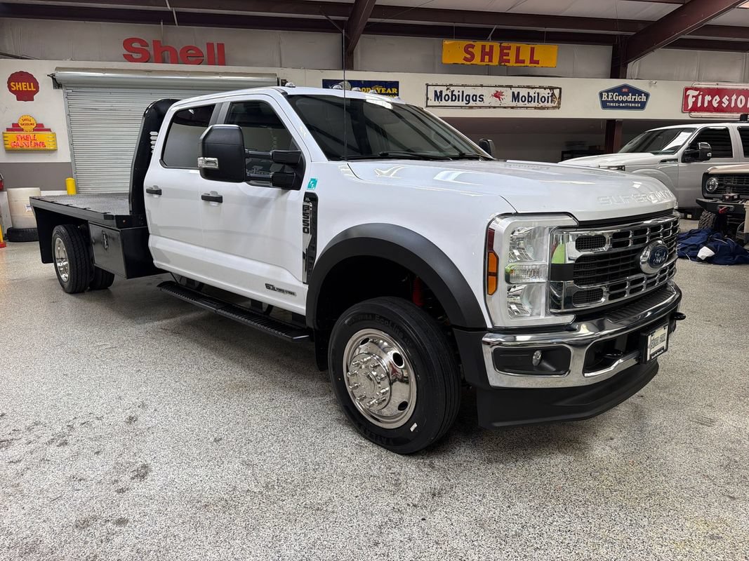 Used 2024 Ford F550 4x4 Crew Cab Super Duty image 11
