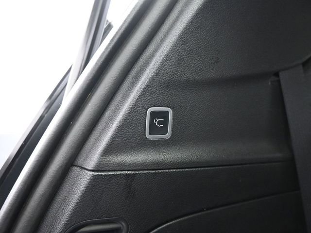 Used 2019 Chrysler Pacifica Touring-L w/ Advanced Safetytec Group image 43