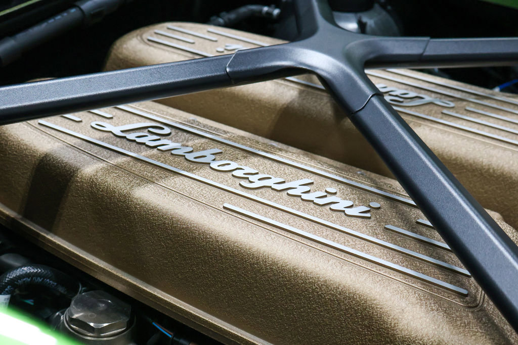 Used 2022 Lamborghini Huracan STO image 41