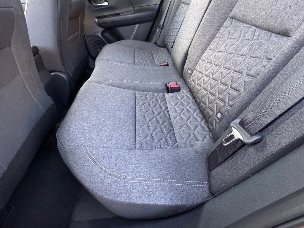 Certified 2025 Nissan Kicks SV image 21