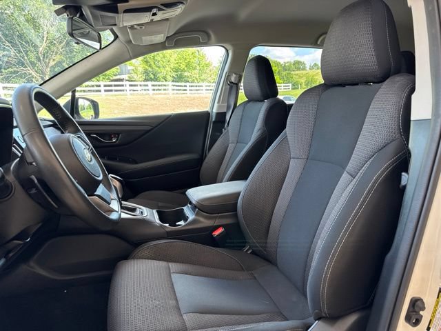 Used 2023 Subaru Outback Premium AWD/4WD image 4