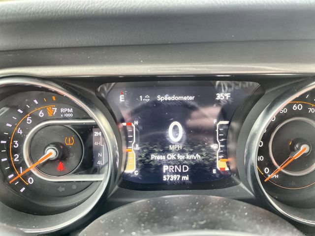 Used 2023 Jeep Gladiator Overland image 12