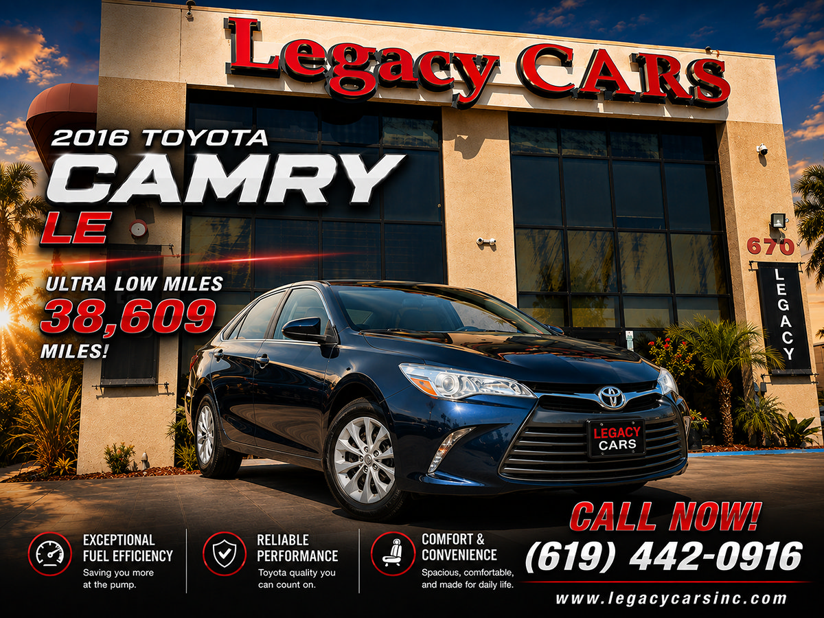 Used 2016 Toyota Camry LE FWD image 2