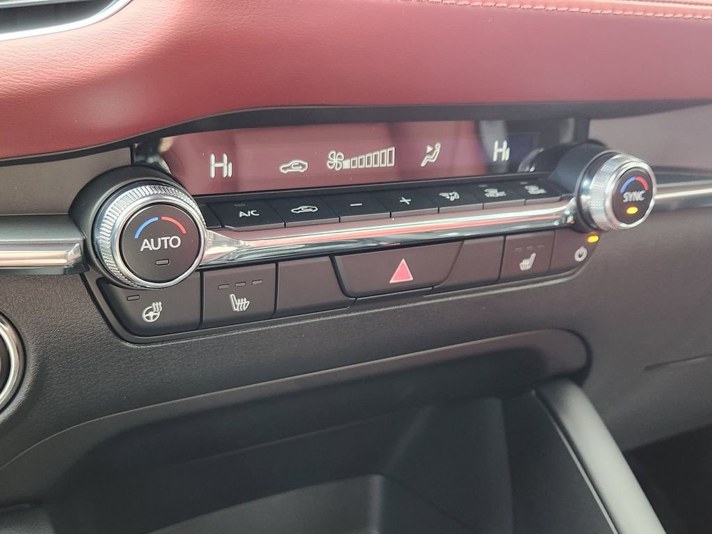 New 2026 MAZDA MAZDA3 Hatchback w/ Appearance Package image 9