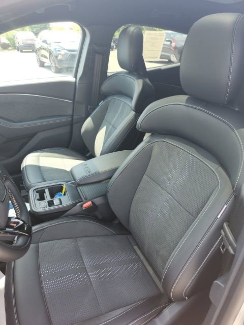 New 2025 Ford Mustang Mach-E GT image 34