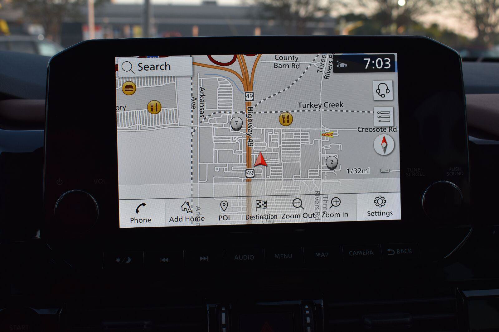 Used 2025 Nissan Pathfinder Platinum w/ Black Appearance Package FWD image 41