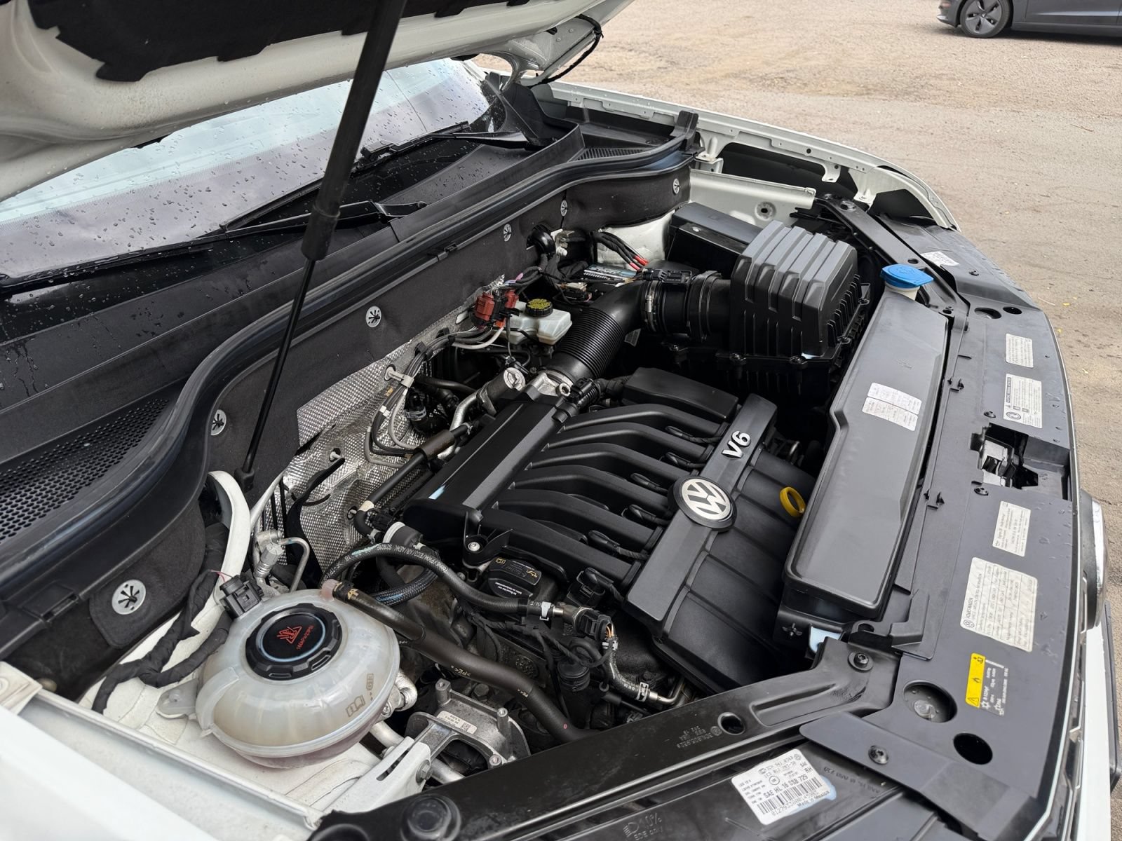 Used 2019 Volkswagen Atlas SEL Premium AWD/4WD image 37