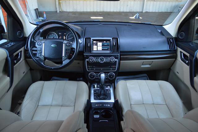 Used 2013 Land Rover LR2 HSE image 54