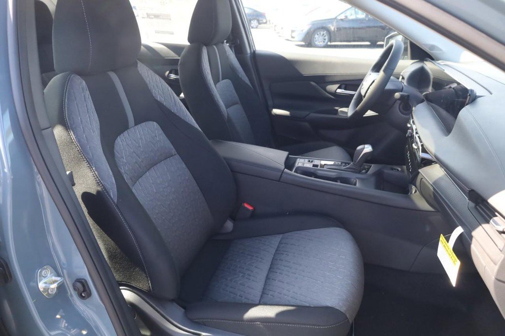 New 2026 Nissan Sentra SV w/ SV Convenience Package image 20