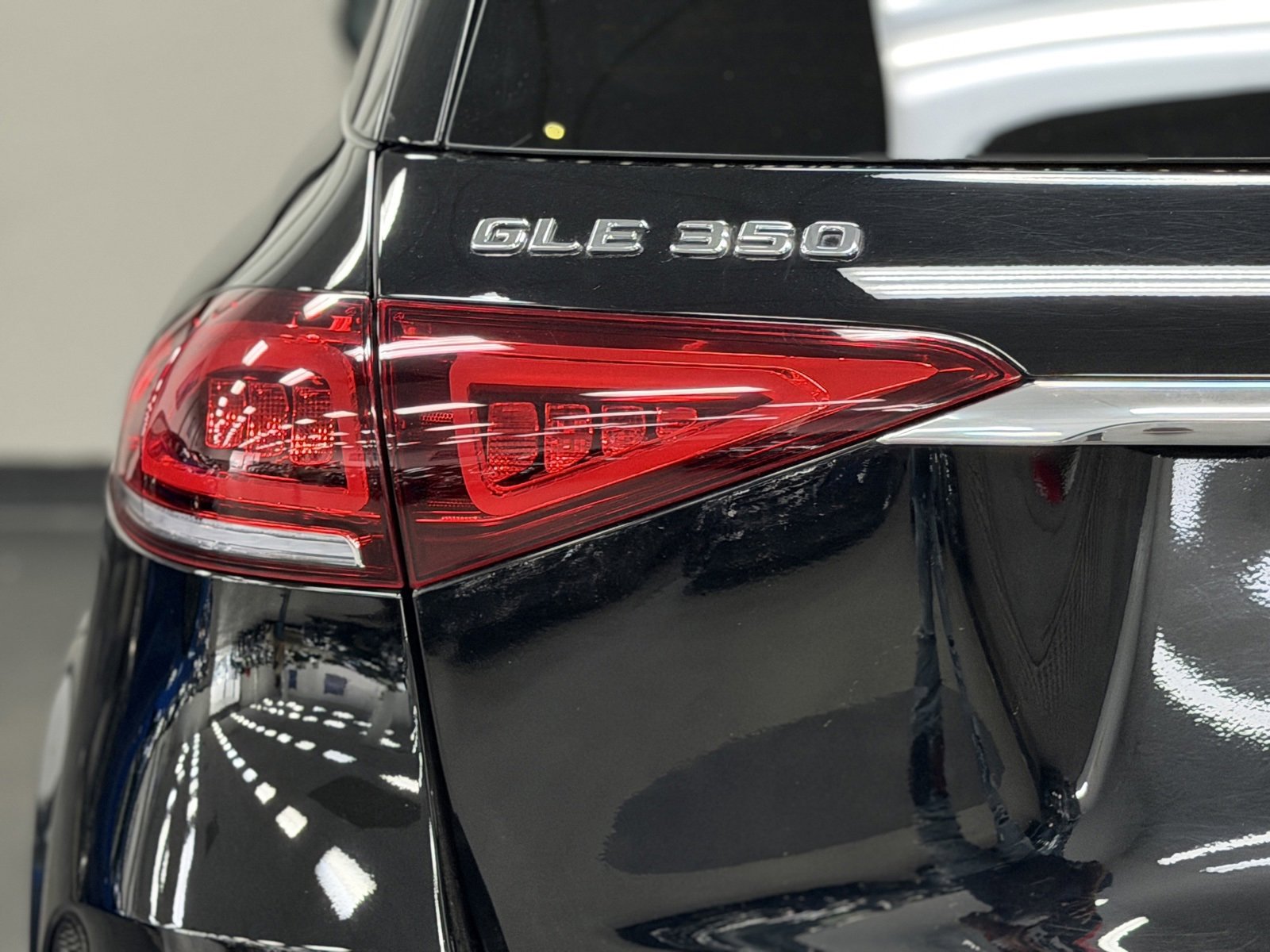 Certified 2021 Mercedes-Benz GLE 350 4MATIC image 13